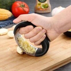 The Best Garlic Presses - Eve Boutique